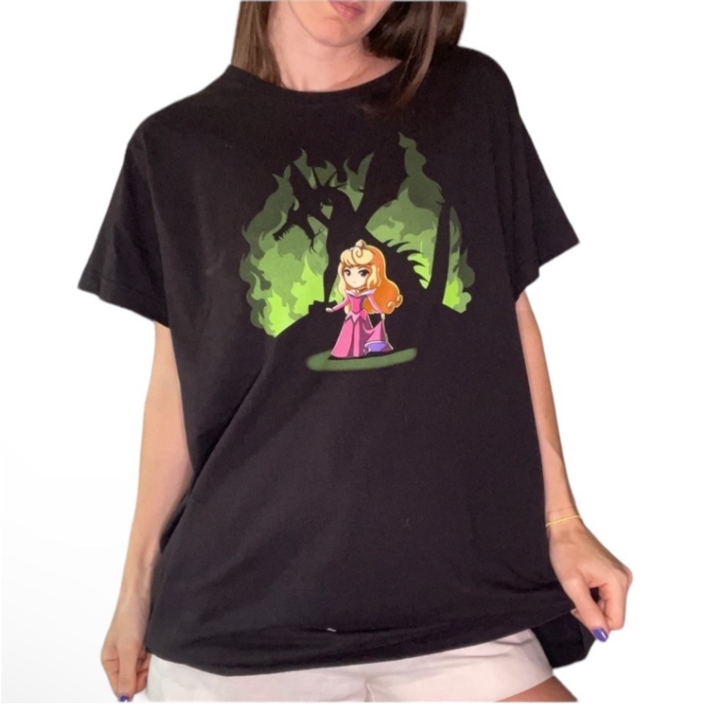 SOLD Disney Murphy Fantastic Dragon & Princess Peach Tee from Super Mario Aurora